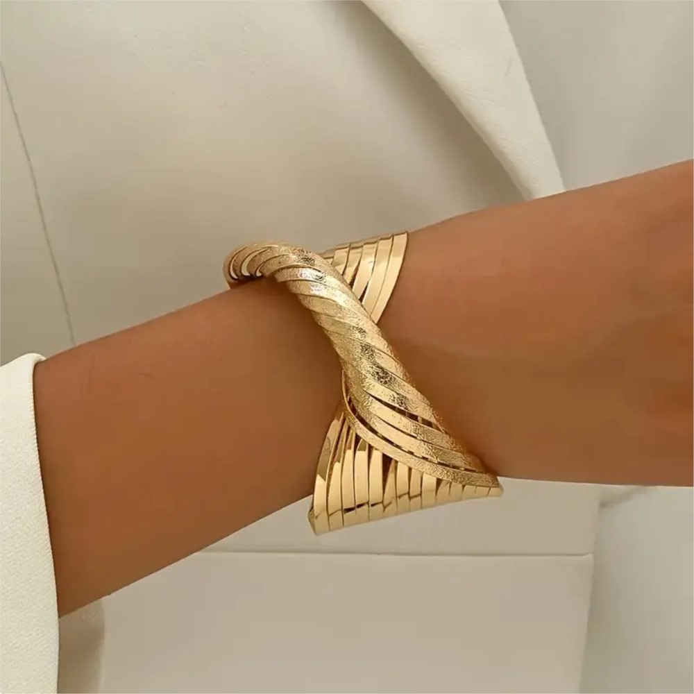 Streetwear Brand Accessories - Vinatge Bracciale rigido con design a