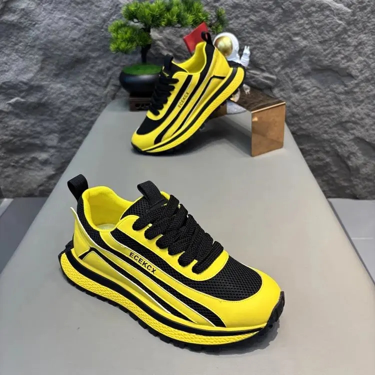 Scarpe da Corsa Traspiranti in - Streetwear Brand Luxury recensione e prezzo