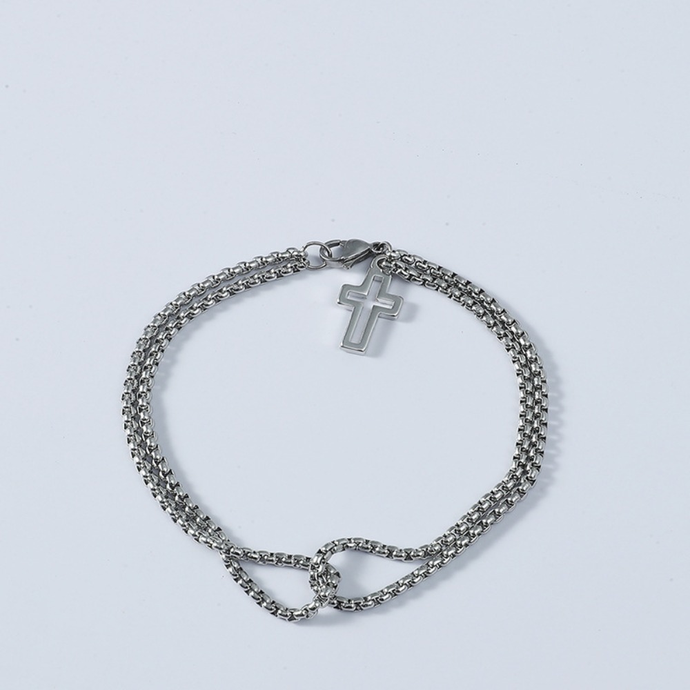 Bracciale con ciondolo croce a - Streetwear Brand Accessories recensione e prezzo