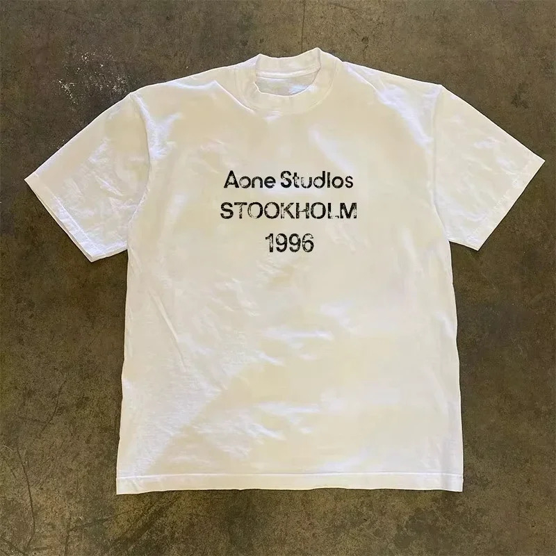 T-shirt classica con logo STOC - Streetwear Brand With A Logo recensione e prezzo